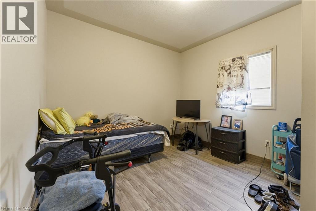 1745 King Street E, Hamilton, ON
