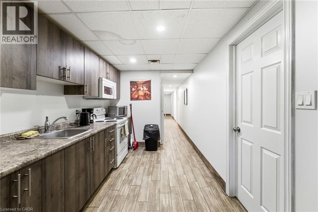 1745 King Street E, Hamilton, ON
