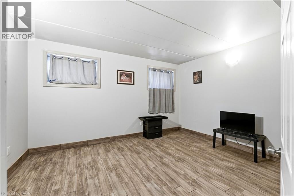1745 King Street E, Hamilton, ON