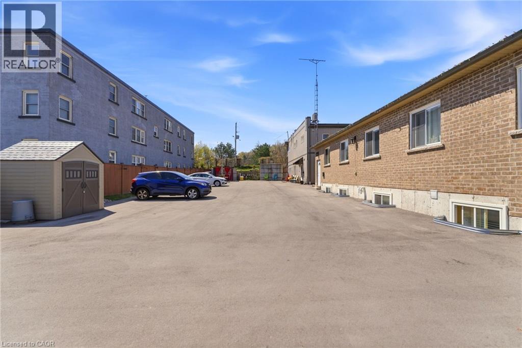 1745 King Street E, Hamilton, ON