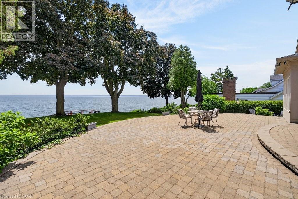 3312 Lakeland Crescent, Burlington, ON