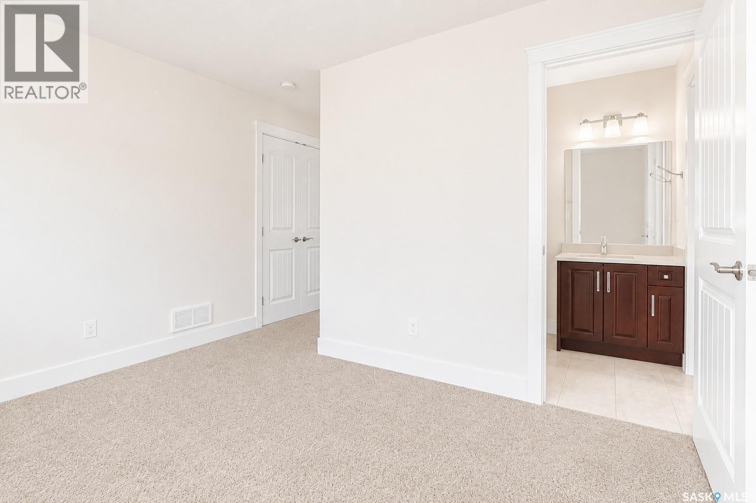 6 Mckenzie Landing, White City, SK
