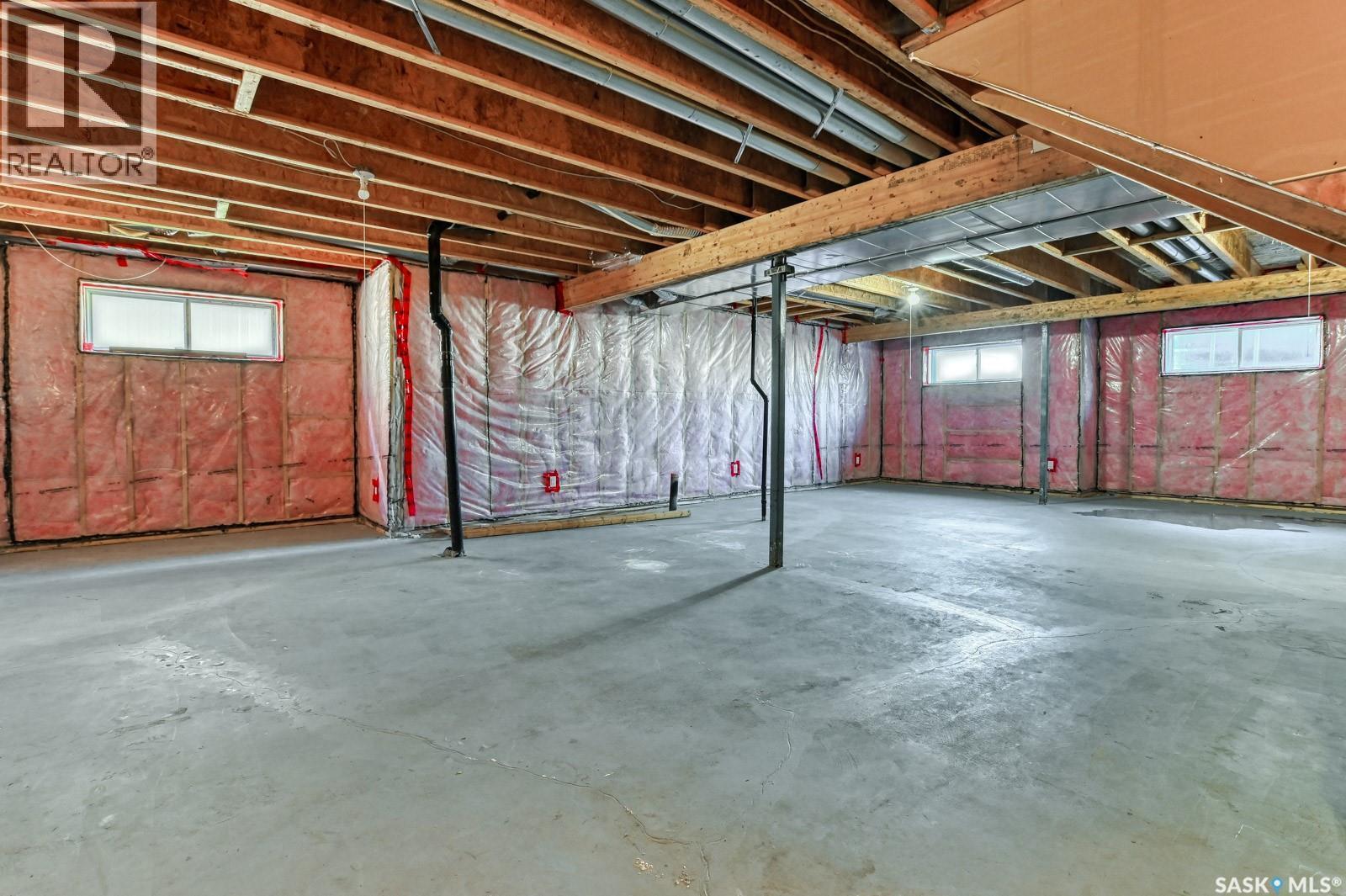 6 Mckenzie Landing, White City, SK
