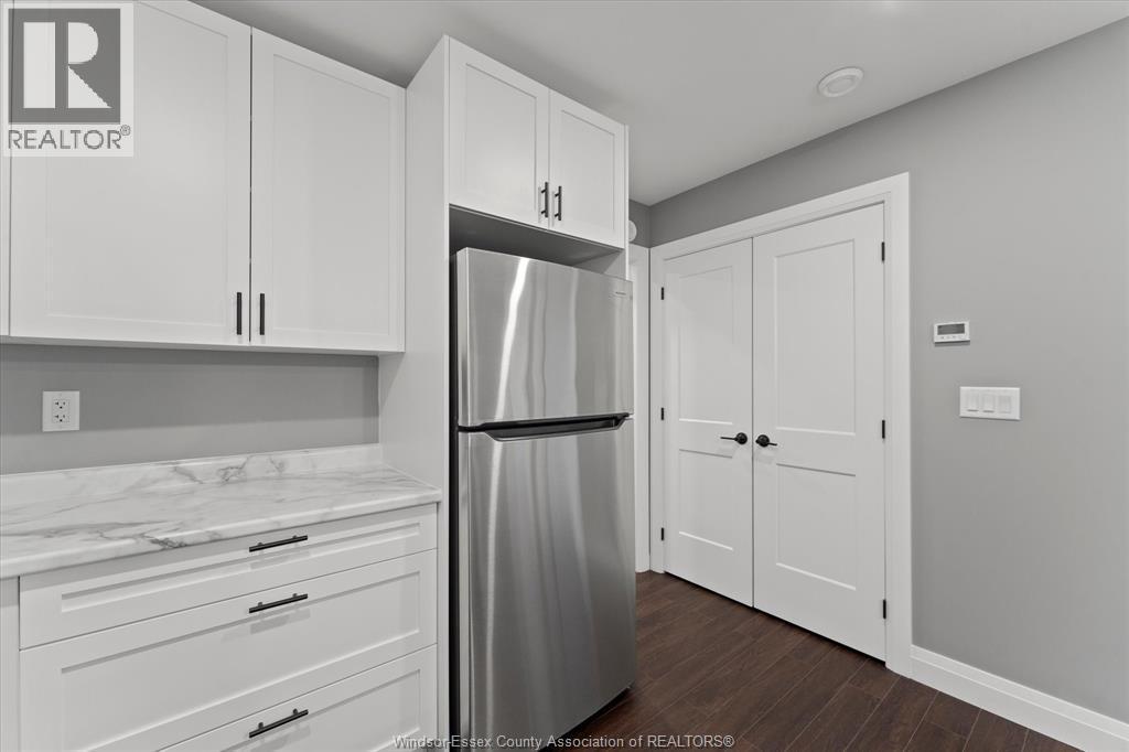 1147 Hickory Unit# Upper, Windsor, ON