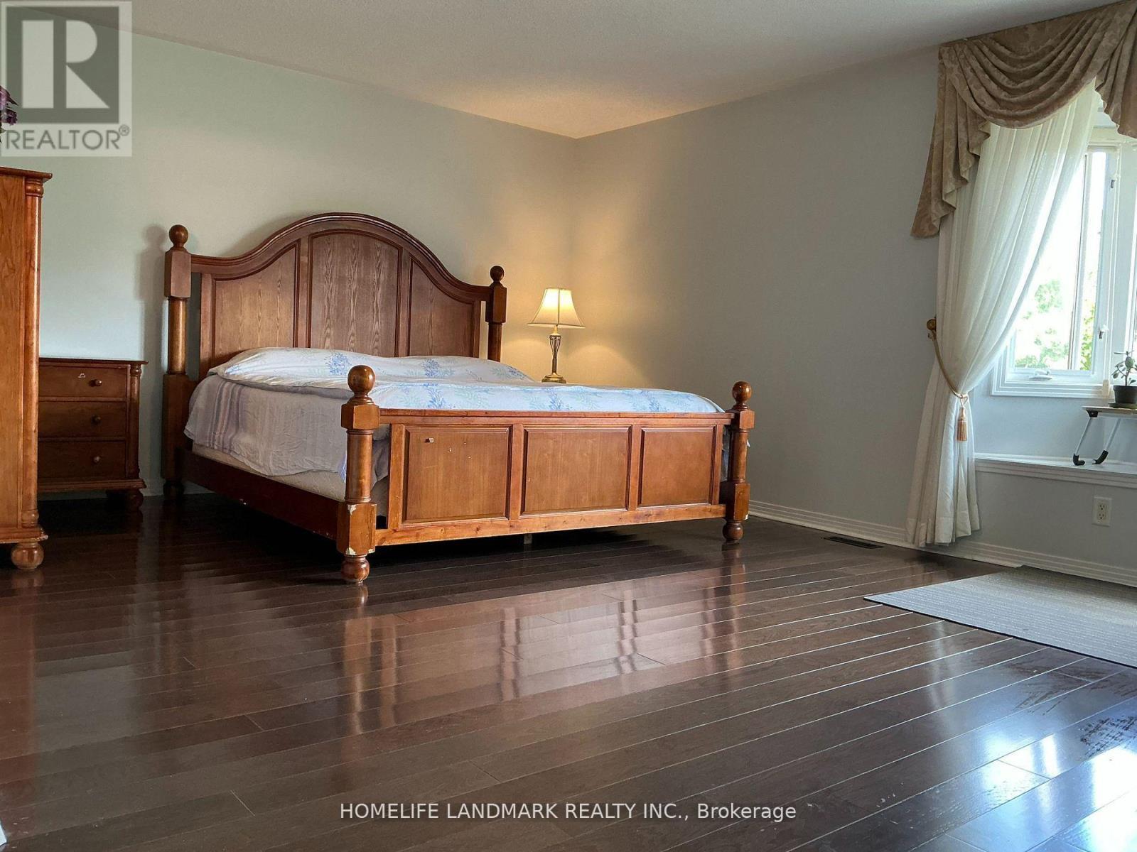 55 Moss Creek Boulevard E, Markham, ON