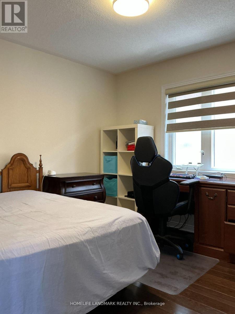 55 Moss Creek Boulevard E, Markham, ON