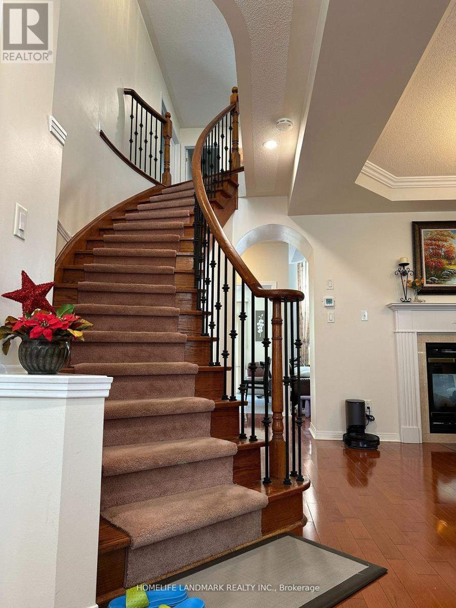 55 Moss Creek Boulevard E, Markham, ON