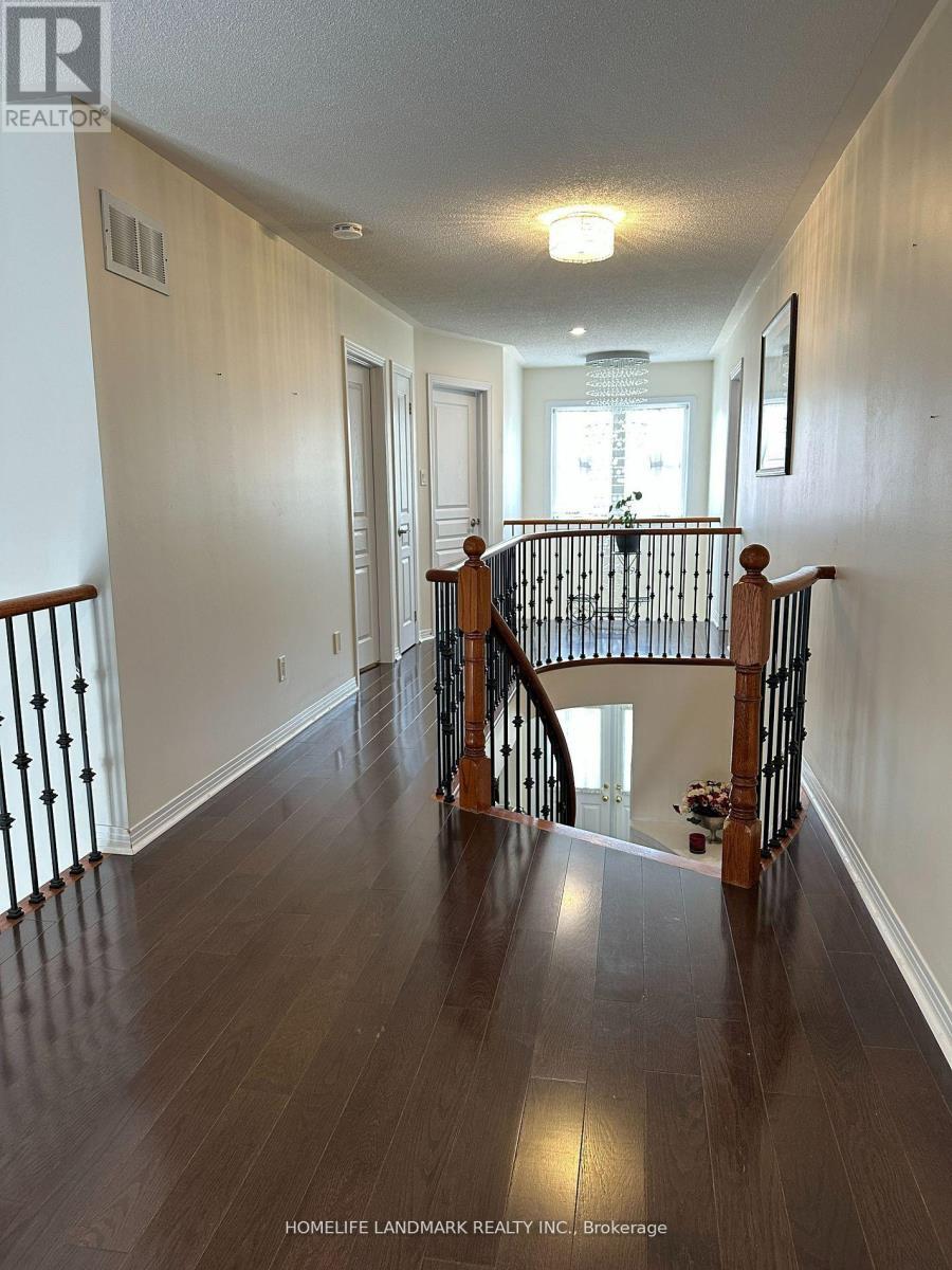 55 Moss Creek Boulevard E, Markham, ON