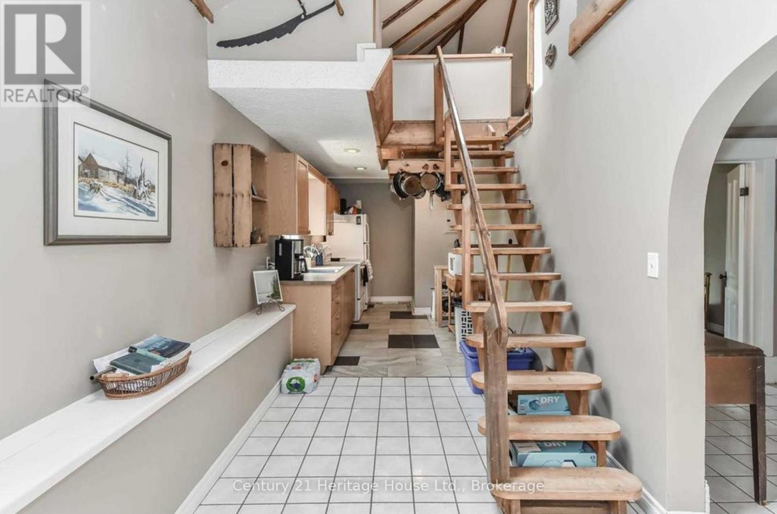 153 St Andrews Street, Cambridge, ON - Indoor Photo Showing Other Room