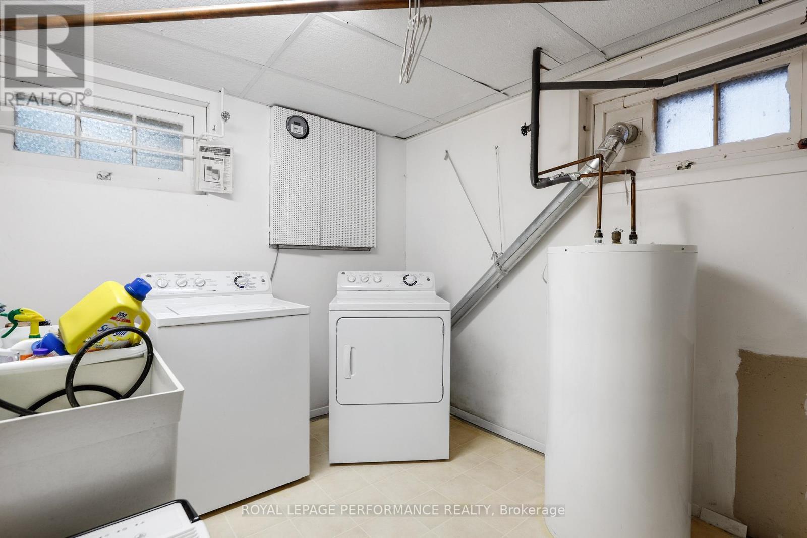 2061 Fairbanks Avenue, Ottawa, ON