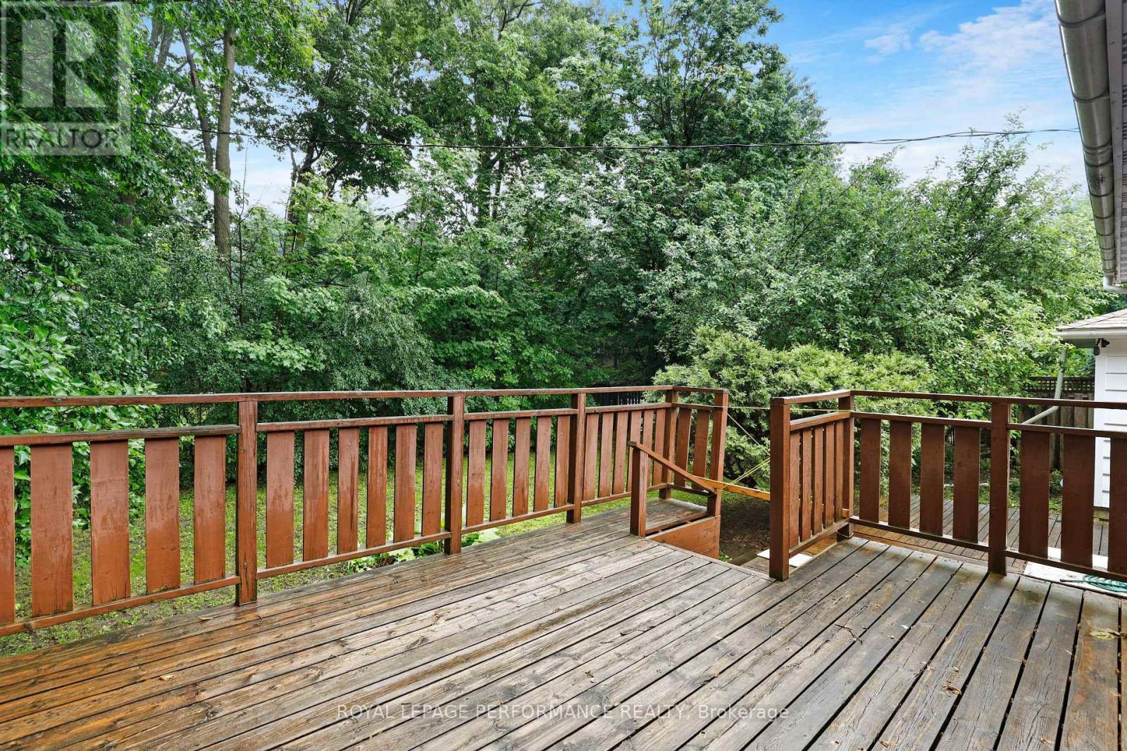 2061 Fairbanks Avenue, Ottawa, ON