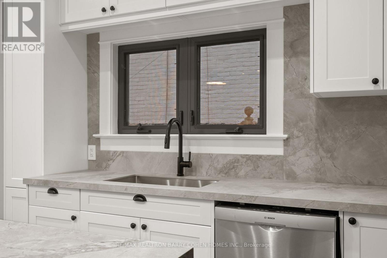 231 Macpherson Avenue, Toronto, ON