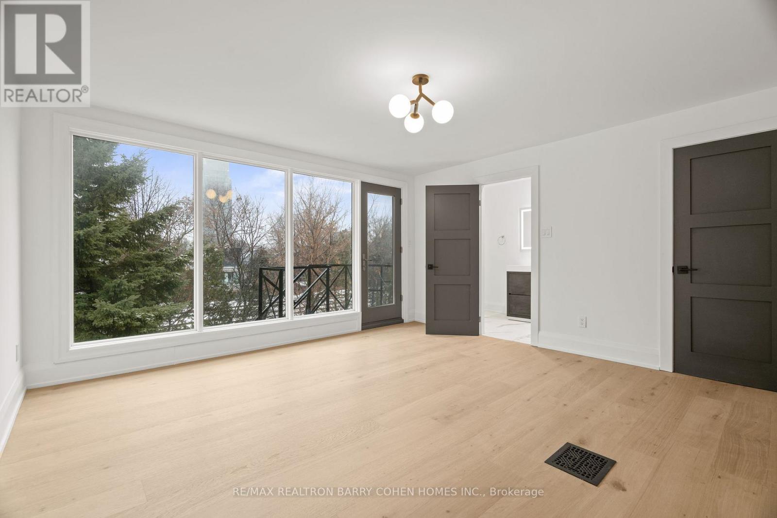 231 Macpherson Avenue, Toronto, ON