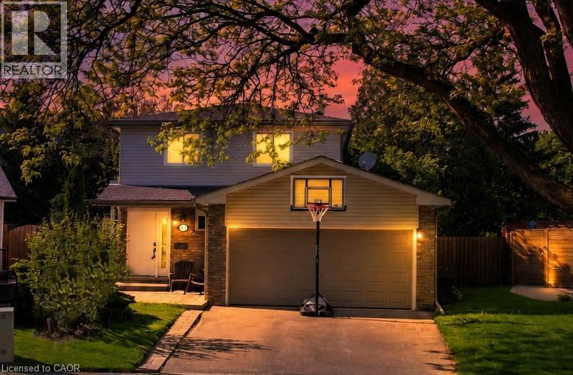 712 Auburn Crescent, Burlington, ON