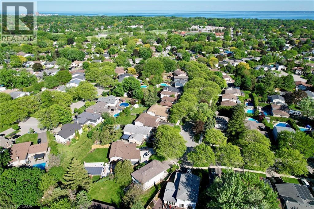 712 Auburn Crescent, Burlington, ON