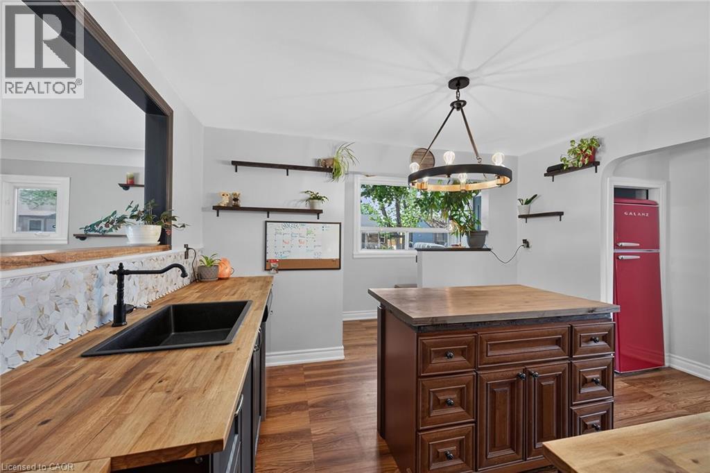 331 Guelph Street, Hamilton, ON - Indoor