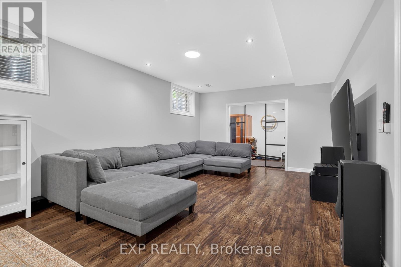 16 Gouda Place, Cambridge, ON