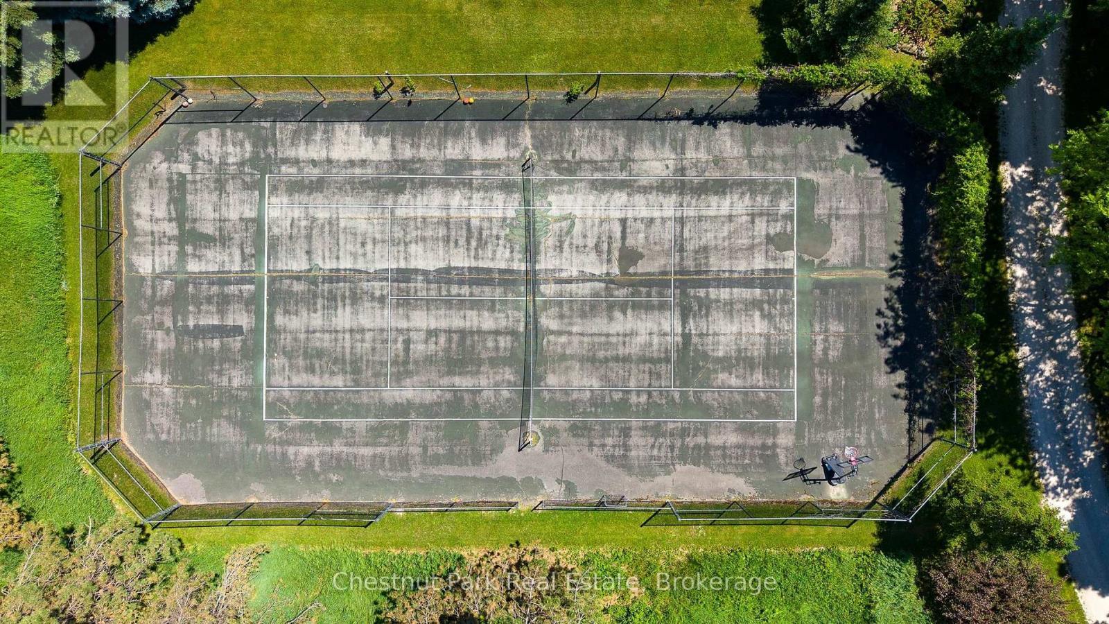 Tennis courts - 3554 Concession 3, Clearview, ON