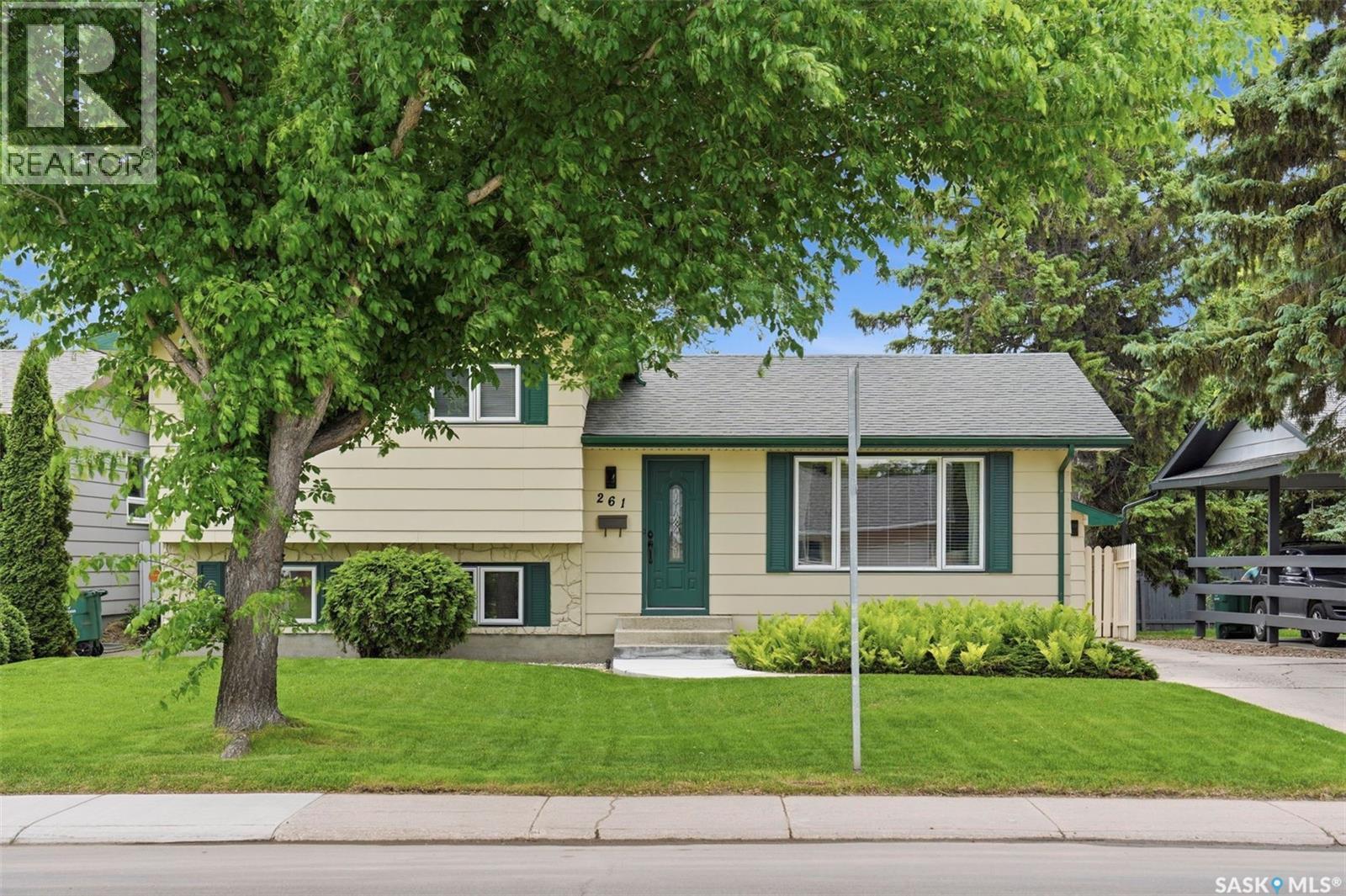 261 Assiniboine Drive, Saskatoon, SK
