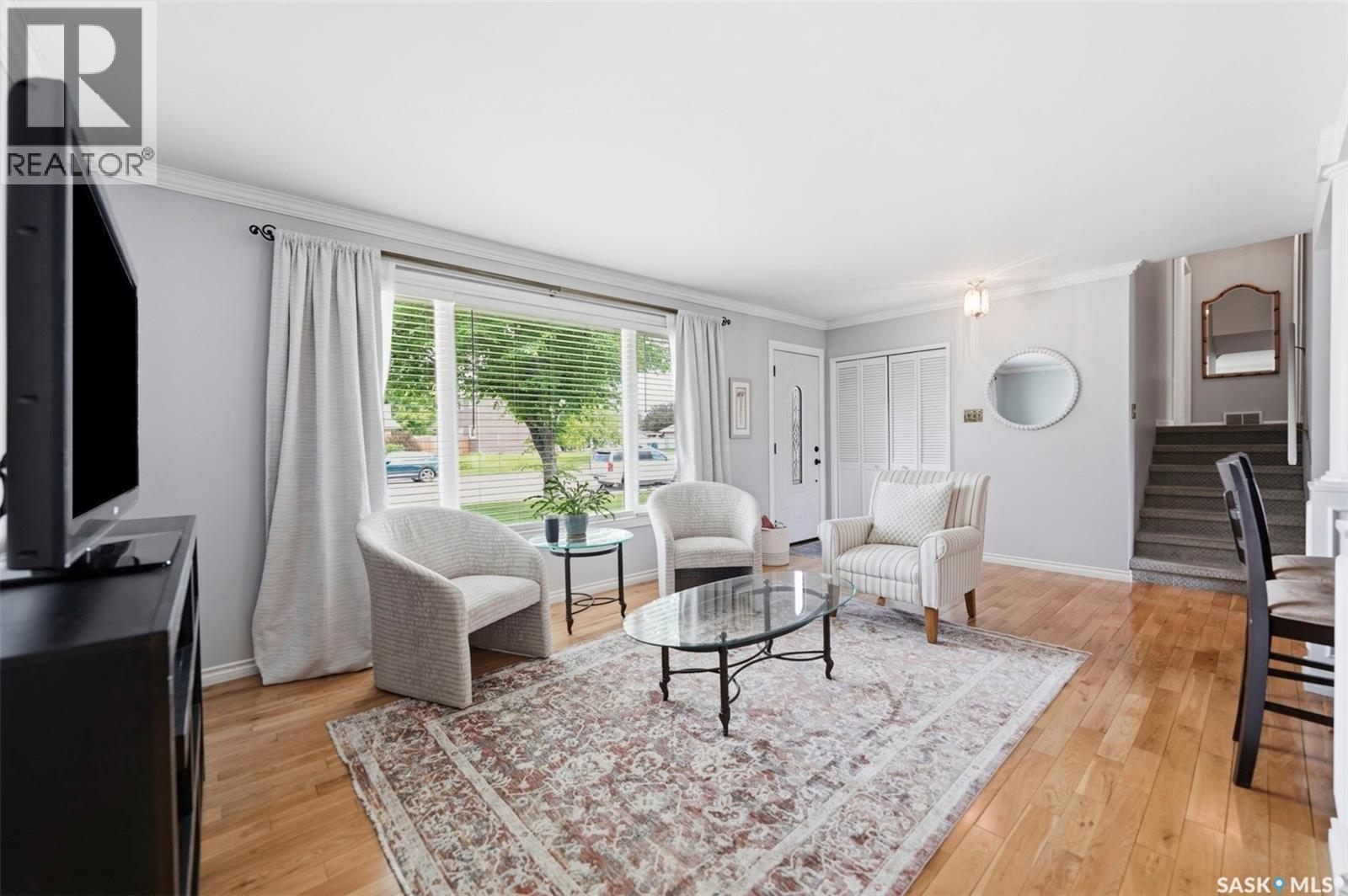 261 Assiniboine Drive, Saskatoon, SK