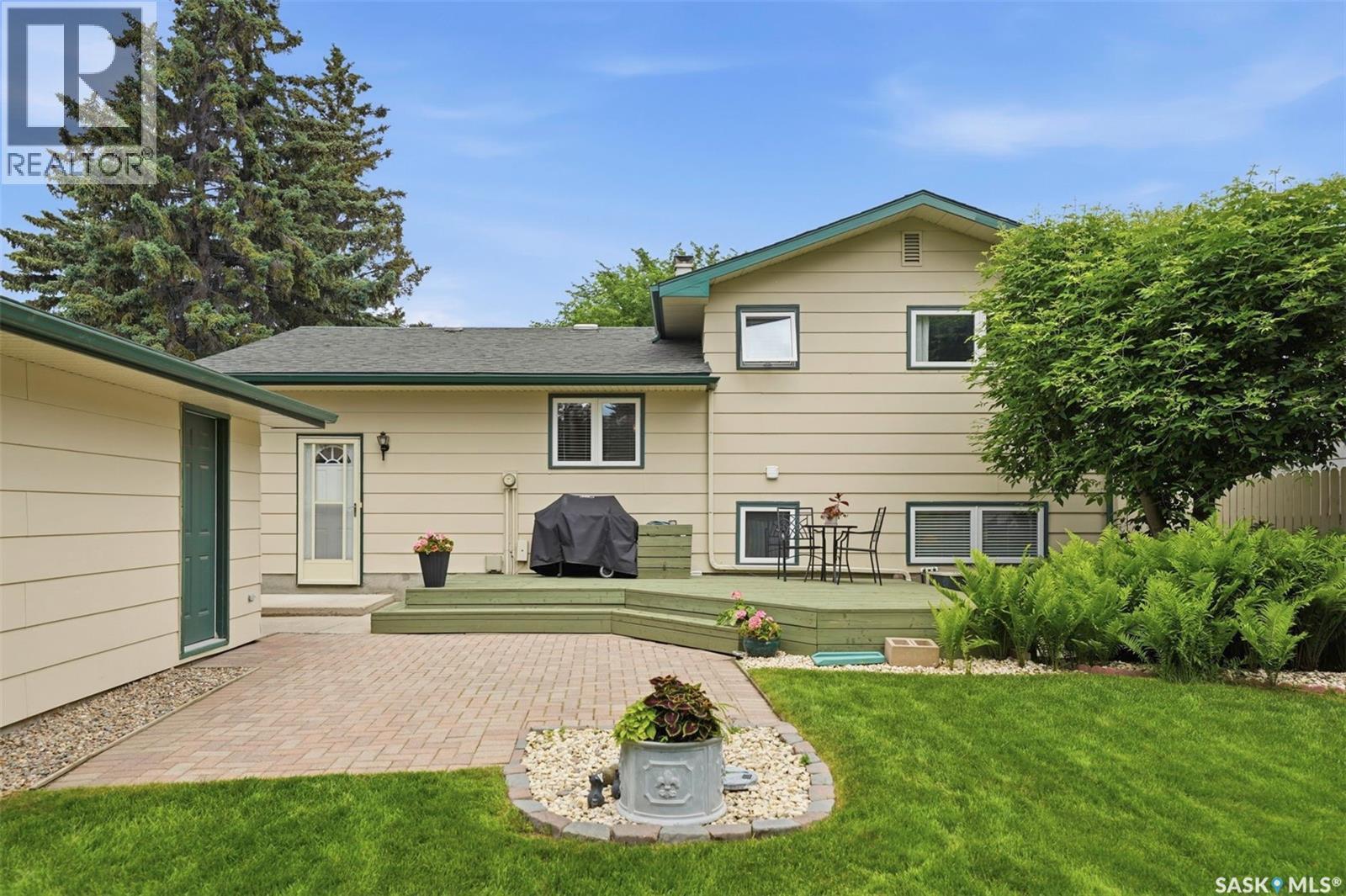 261 Assiniboine Drive, Saskatoon, SK
