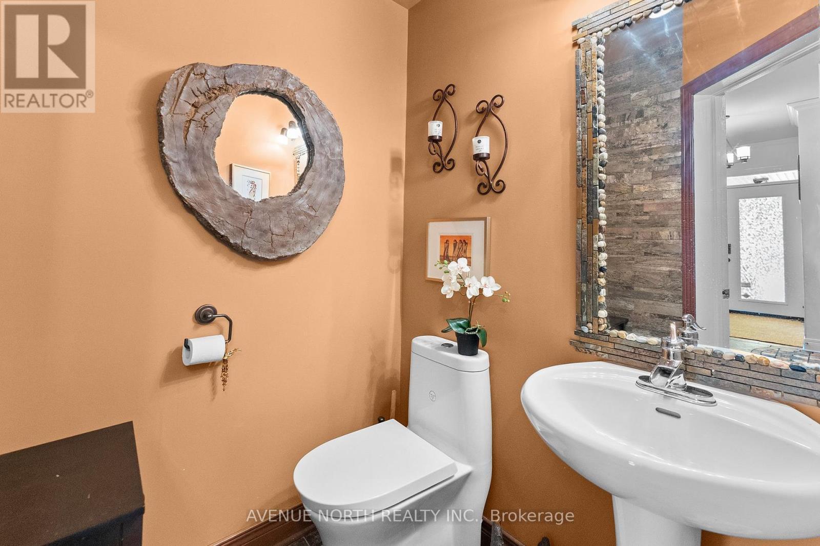 52 Kings Landing Private, Ottawa, ON