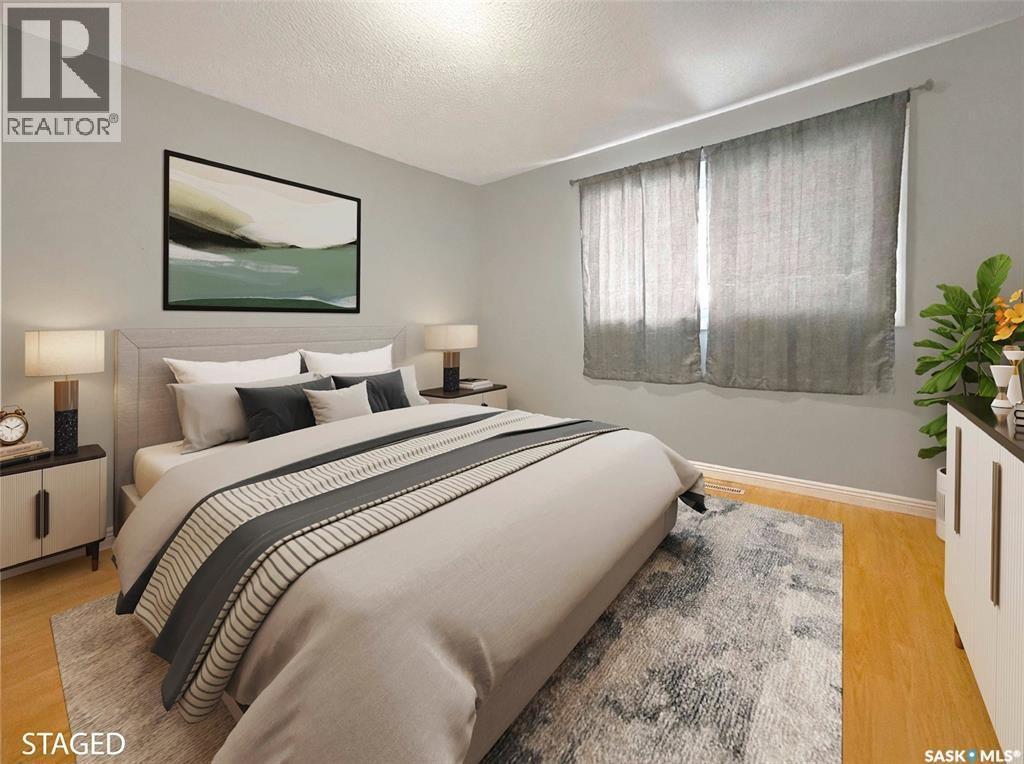 271 14Th Avenue Ne, Swift Current, SK
