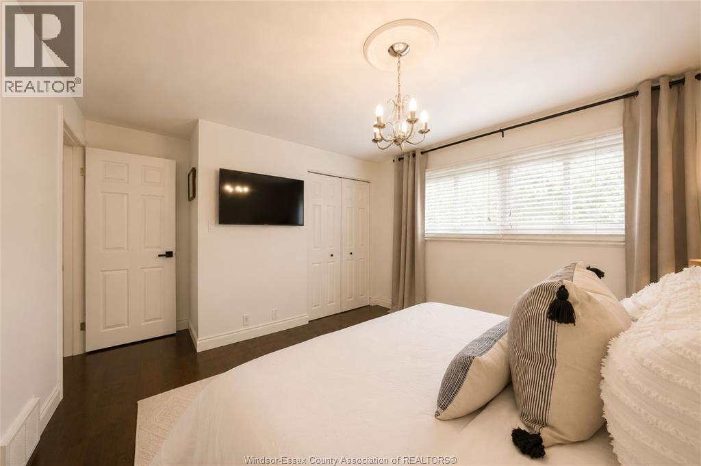 3939 Longfellow, Windsor, ON