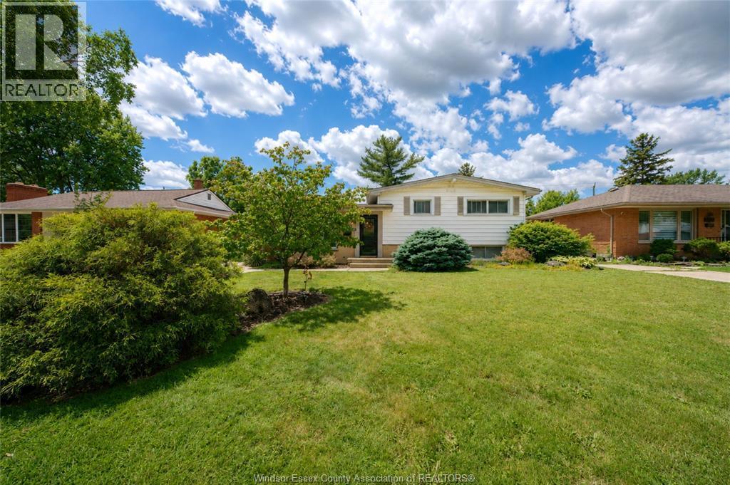 3939 Longfellow, Windsor, ON