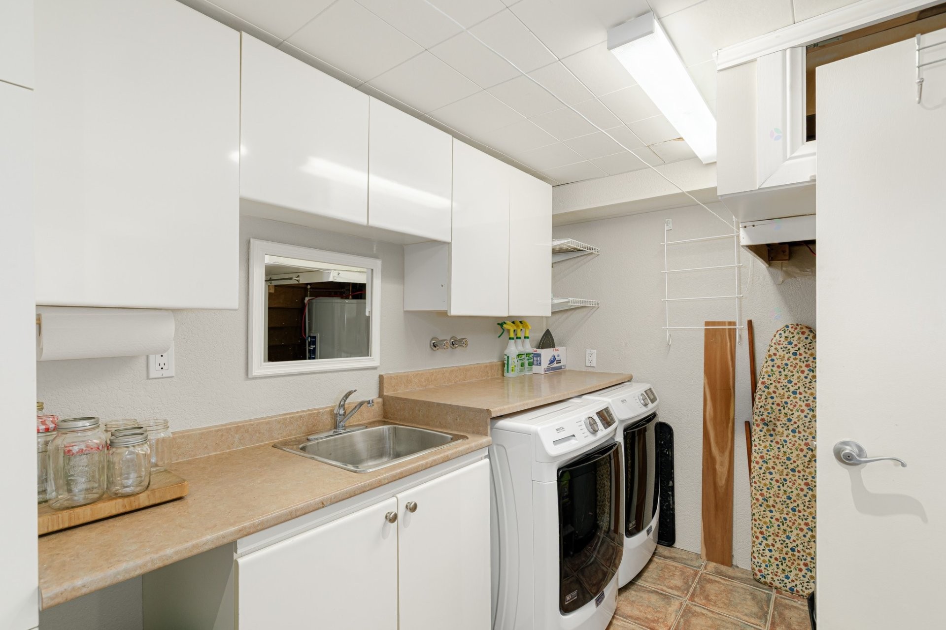 Salle de lavage - 2120 Rue De Romagne, Laval (Vimont), QC
