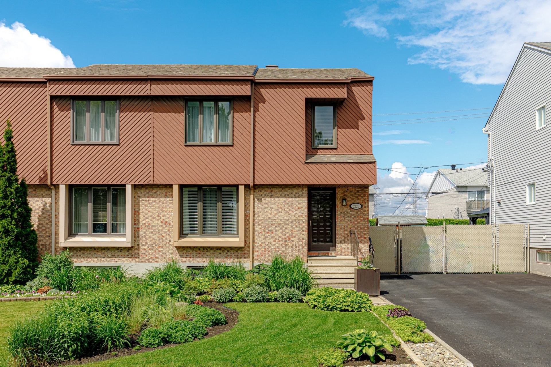 Façade - 2120 Rue De Romagne, Laval (Vimont), QC