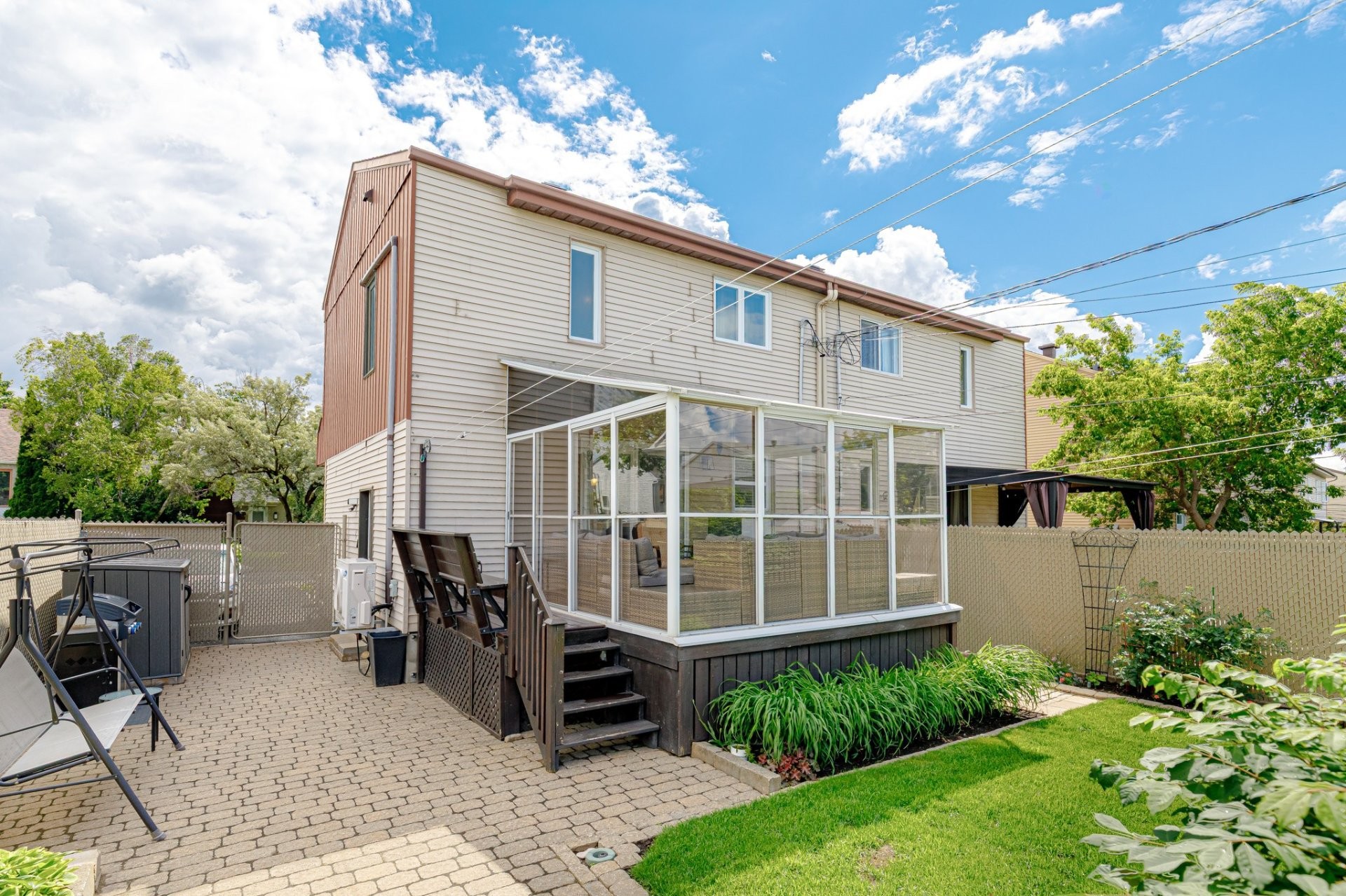Face arrière - 2120 Rue De Romagne, Laval (Vimont), QC