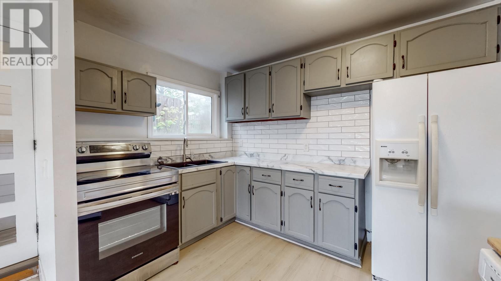 32 Drake Crescent, St. John'S, NL