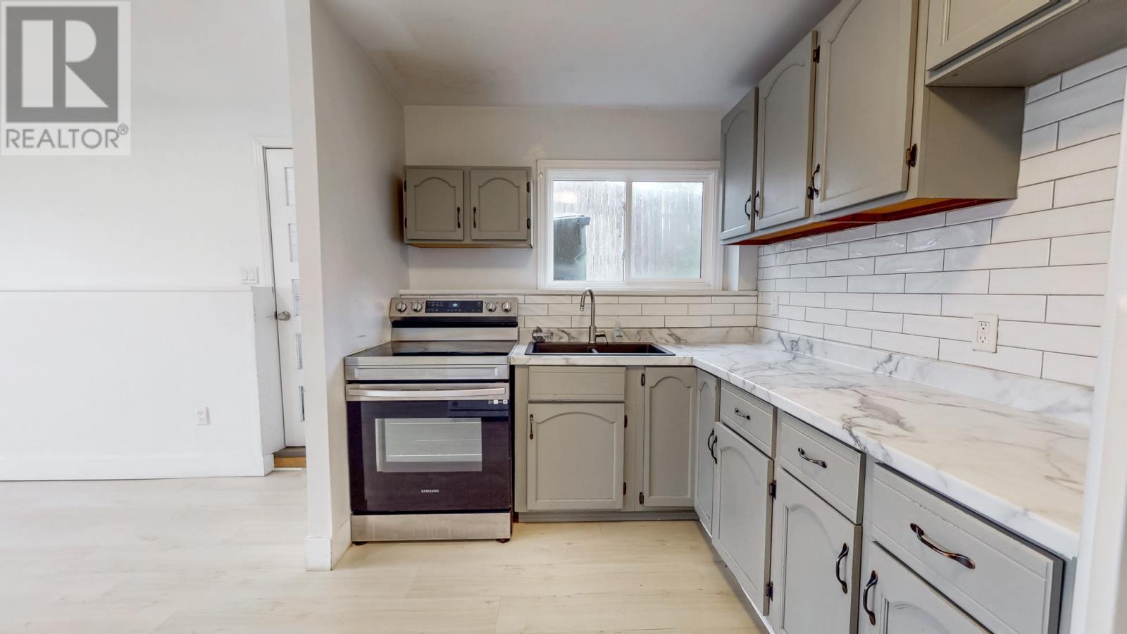 32 Drake Crescent, St. John'S, NL