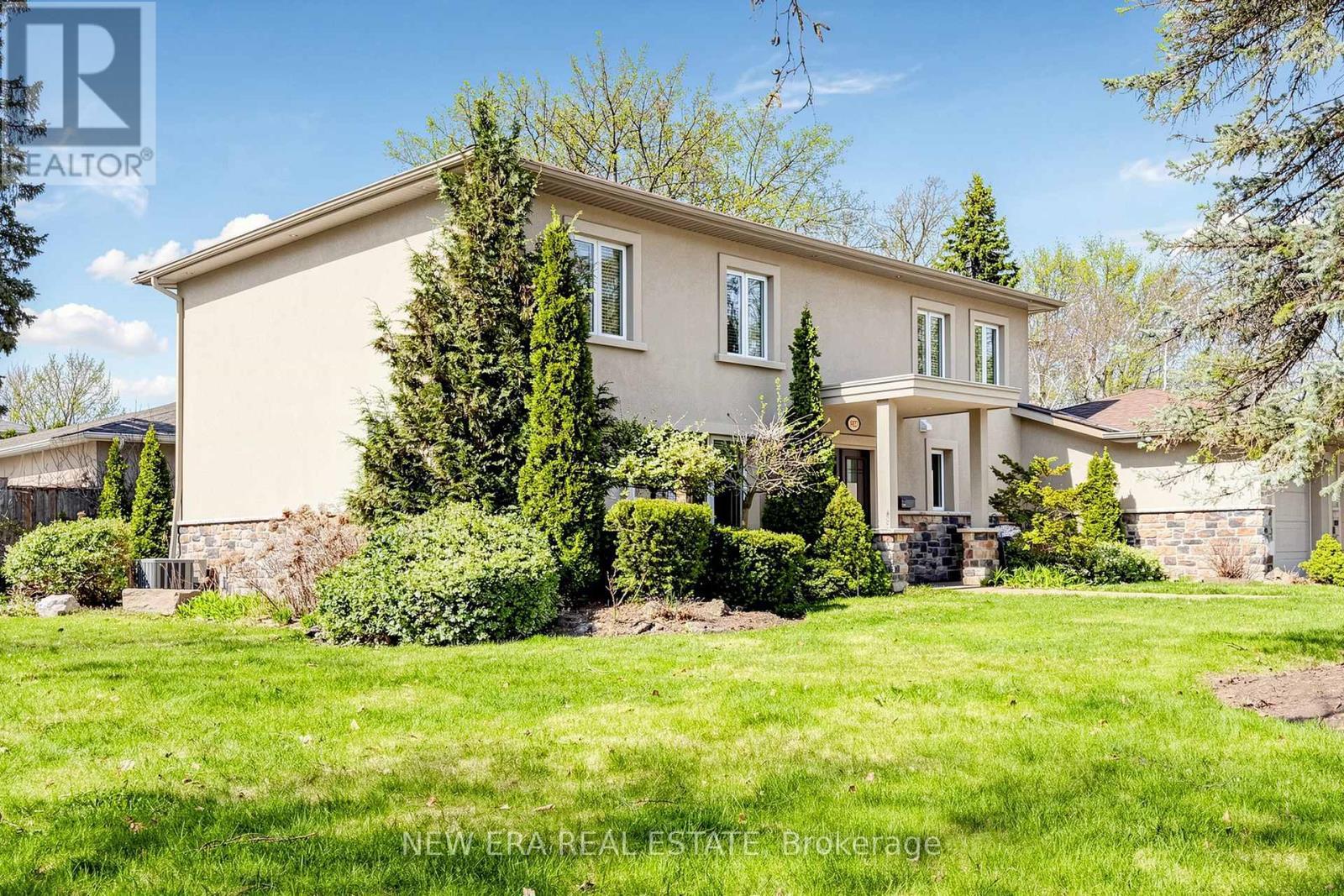 1423 Bunsden Avenue, Mississauga, ON