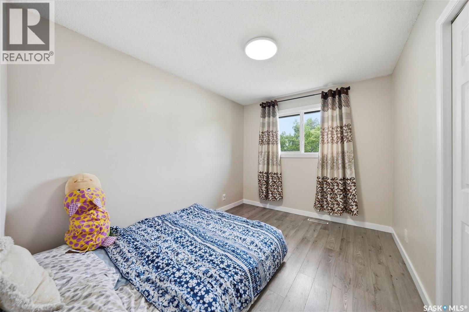 2638 Eastview, Saskatoon, SK