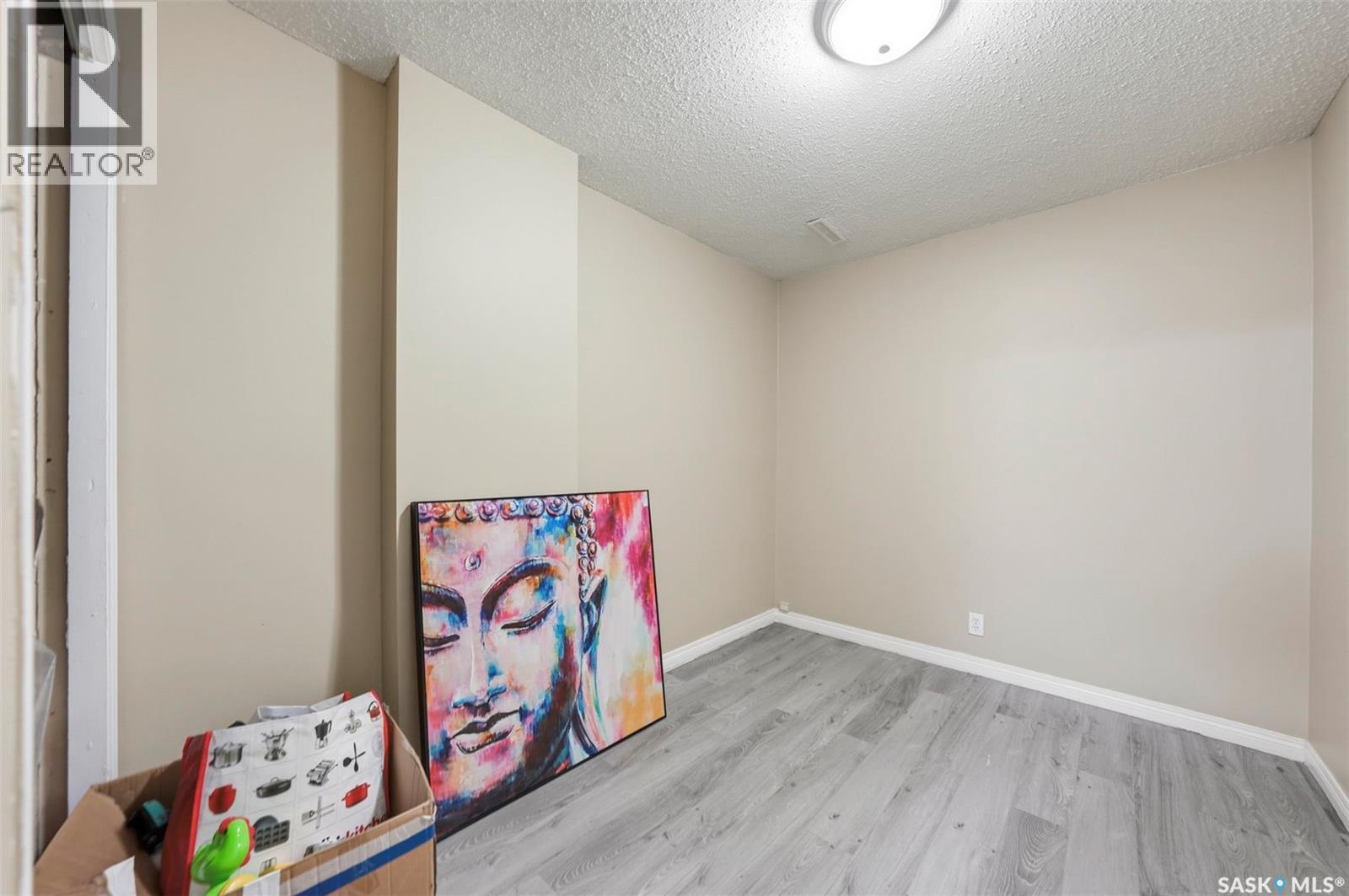 2638 Eastview, Saskatoon, SK