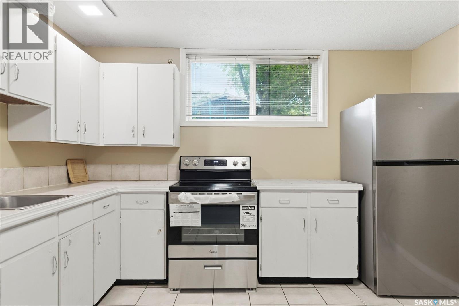 2638 Eastview, Saskatoon, SK
