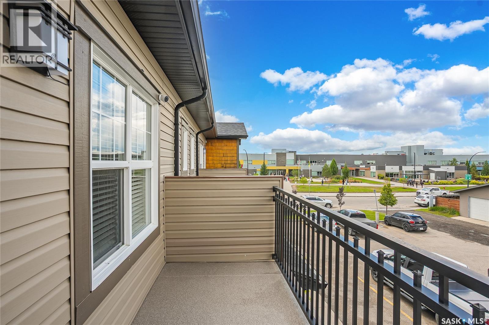 107 1120 Hampton Circle, Saskatoon, SK