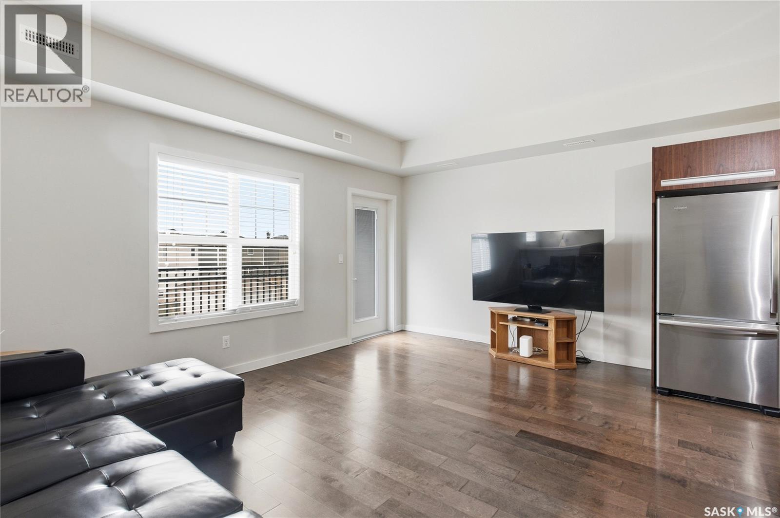 107 1120 Hampton Circle, Saskatoon, SK
