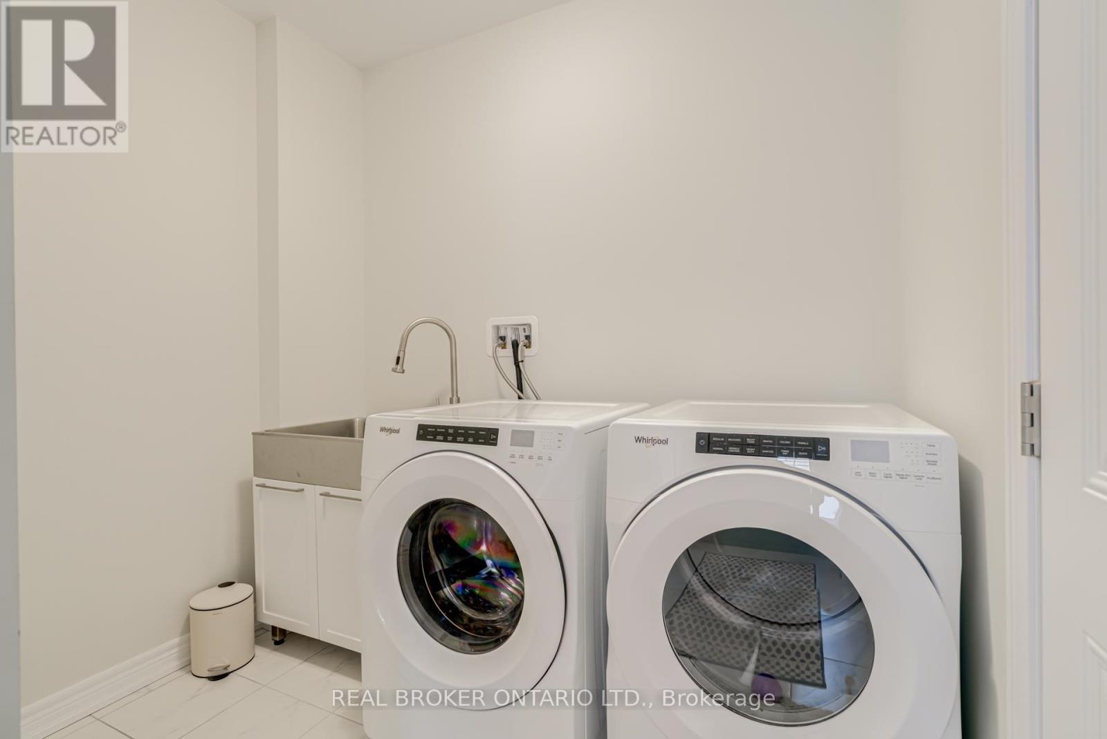 12 Icemaker Way, Whitby, ON
