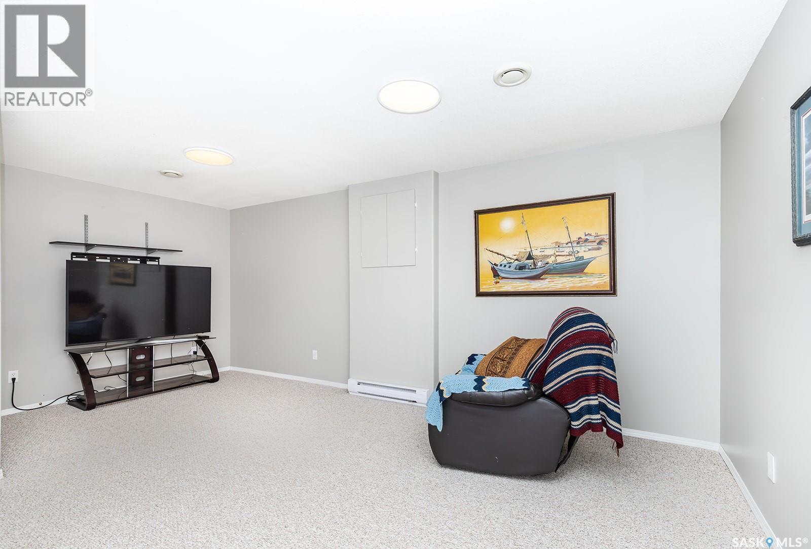 5 111 Fairbrother Crescent, Saskatoon, SK