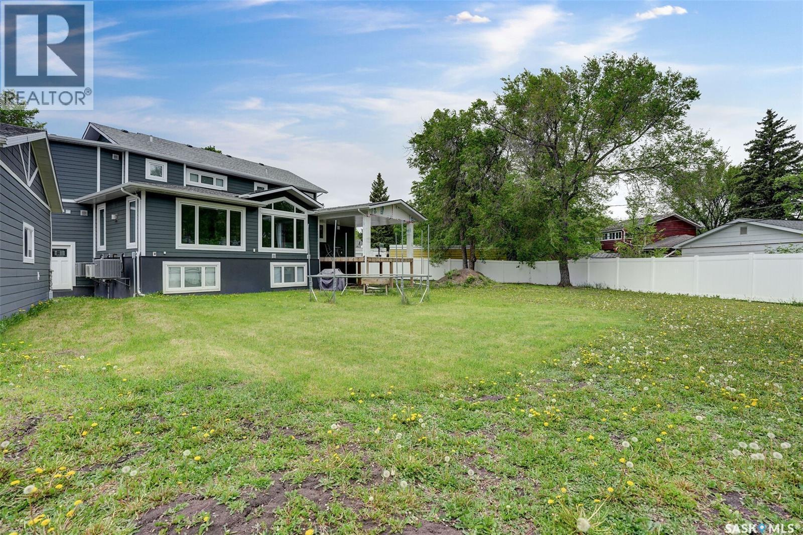 67 Cowburn Crescent, Regina, SK