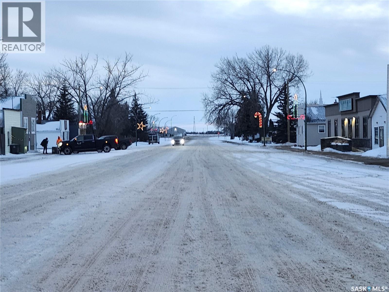 205 Main Street, Midale, SK