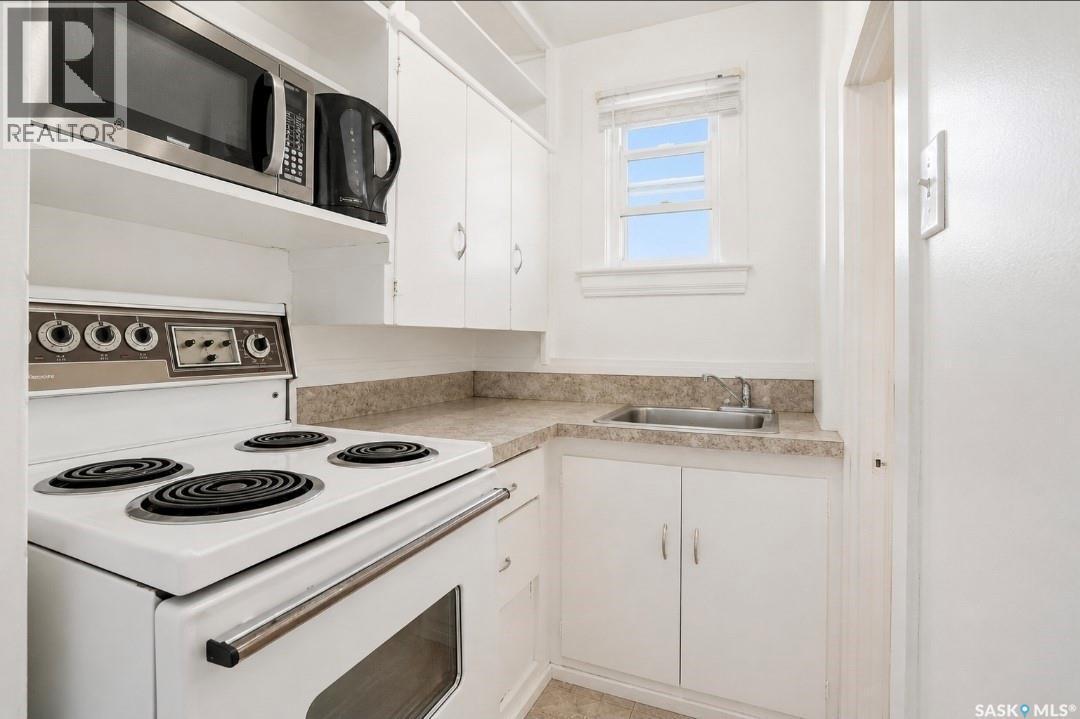 610 Albert Avenue, Saskatoon, SK
