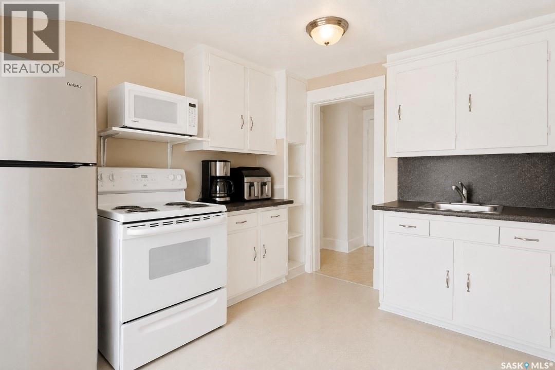 610 Albert Avenue, Saskatoon, SK
