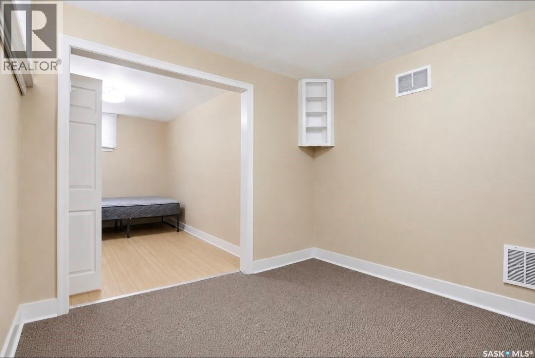 610 Albert Avenue, Saskatoon, SK
