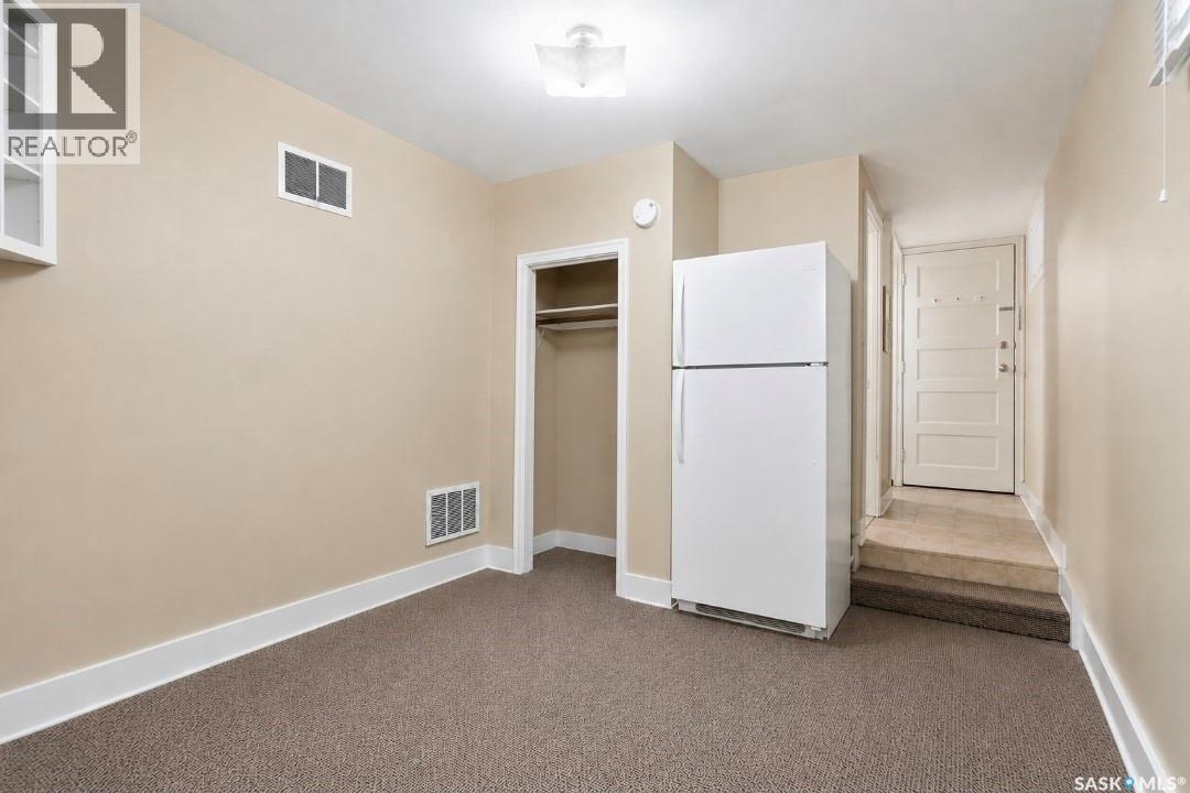 610 Albert Avenue, Saskatoon, SK