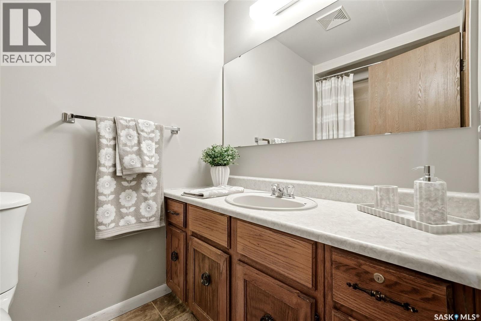 1034 Graham Road, Regina, SK