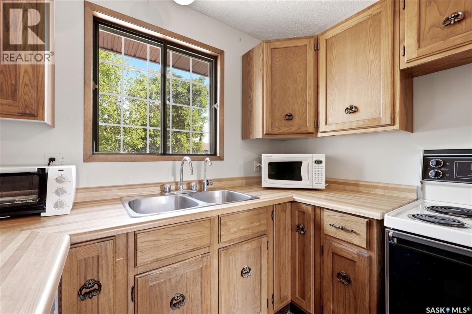 1034 Graham Road, Regina, SK